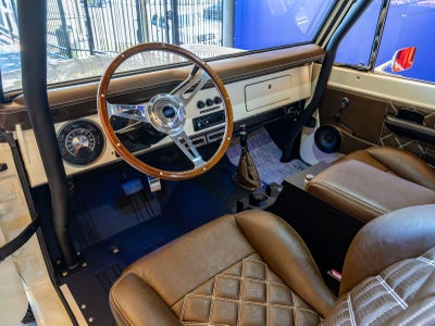 1977 Ford Bronco Velocity Signature Series