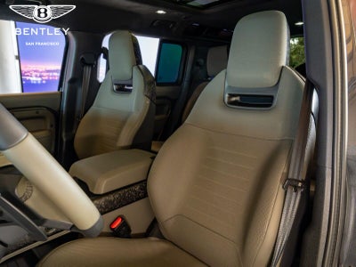 2025 Land Rover Defender URBAN OCTA Edition One