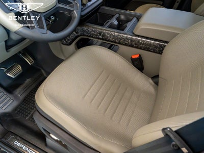 2025 Land Rover Defender URBAN OCTA Edition One