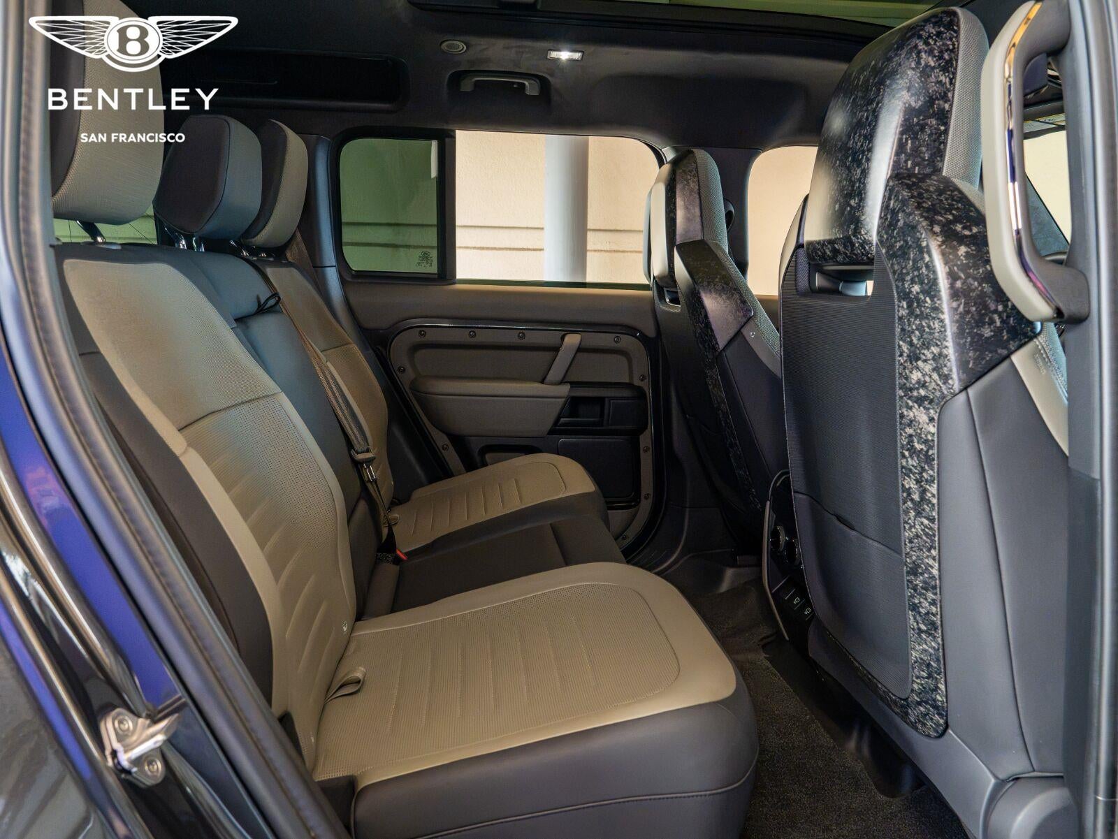 2025 Land Rover Defender URBAN OCTA Edition One