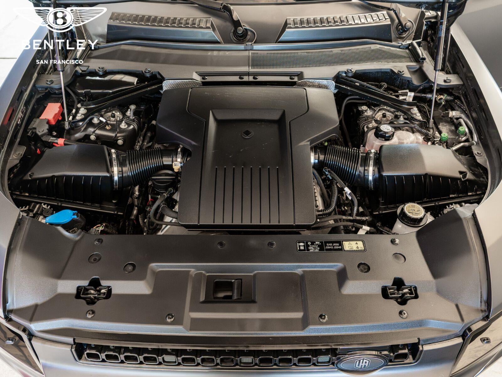 2025 Land Rover Defender P635 OCTA