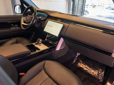 2025 Land Rover Range Rover Autobiography