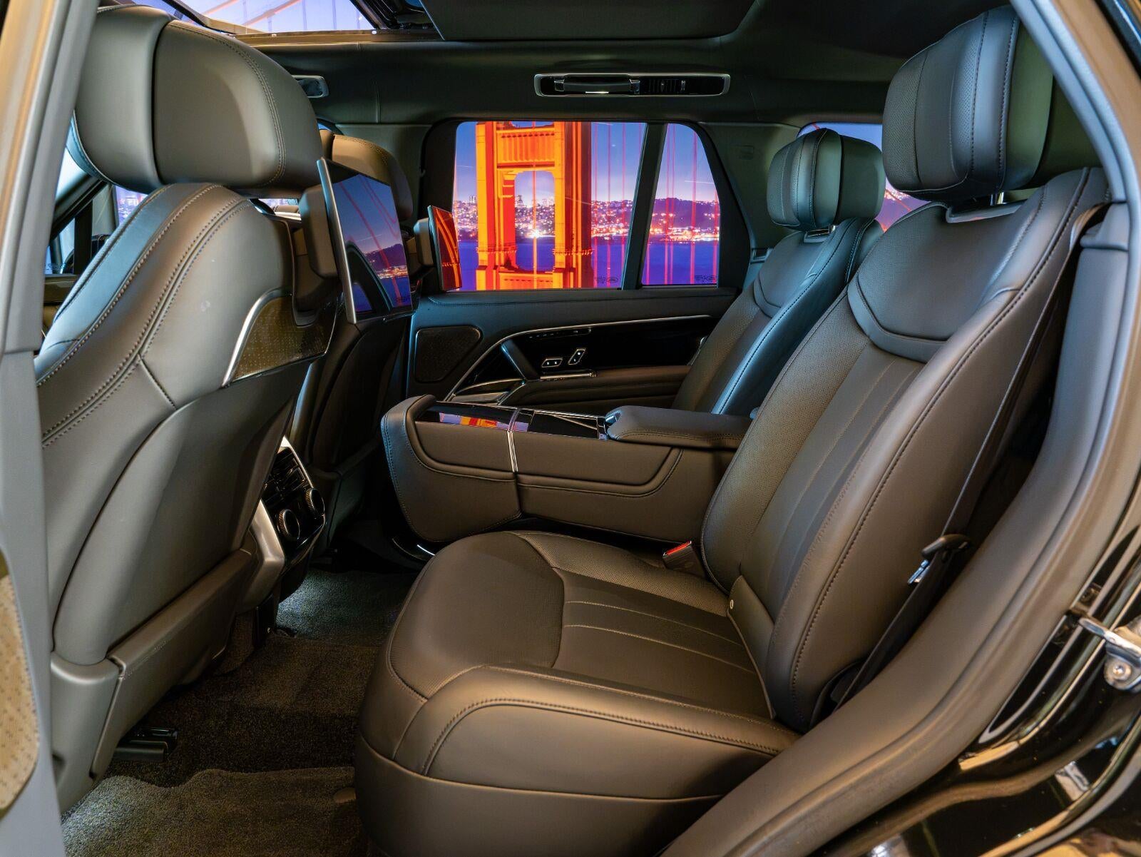 2025 Land Rover Range Rover Autobiography