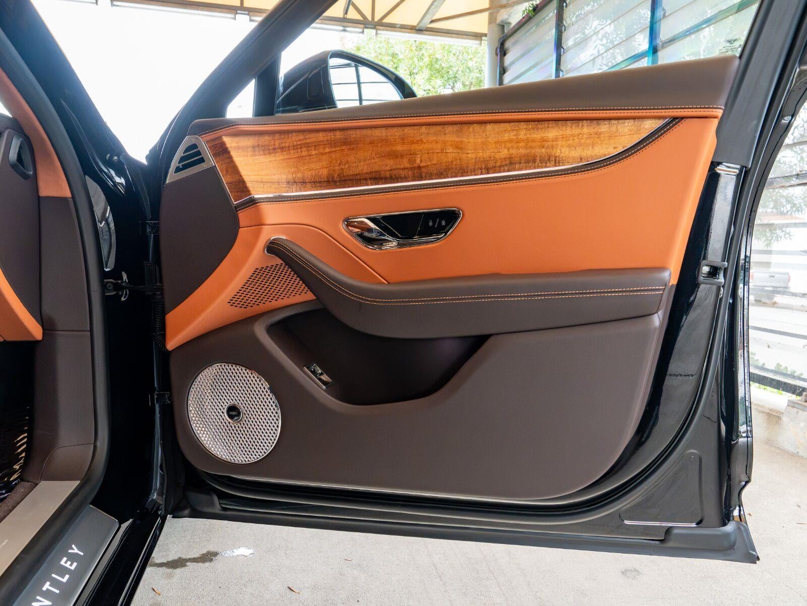 2026 Bentley Flying Spur V8