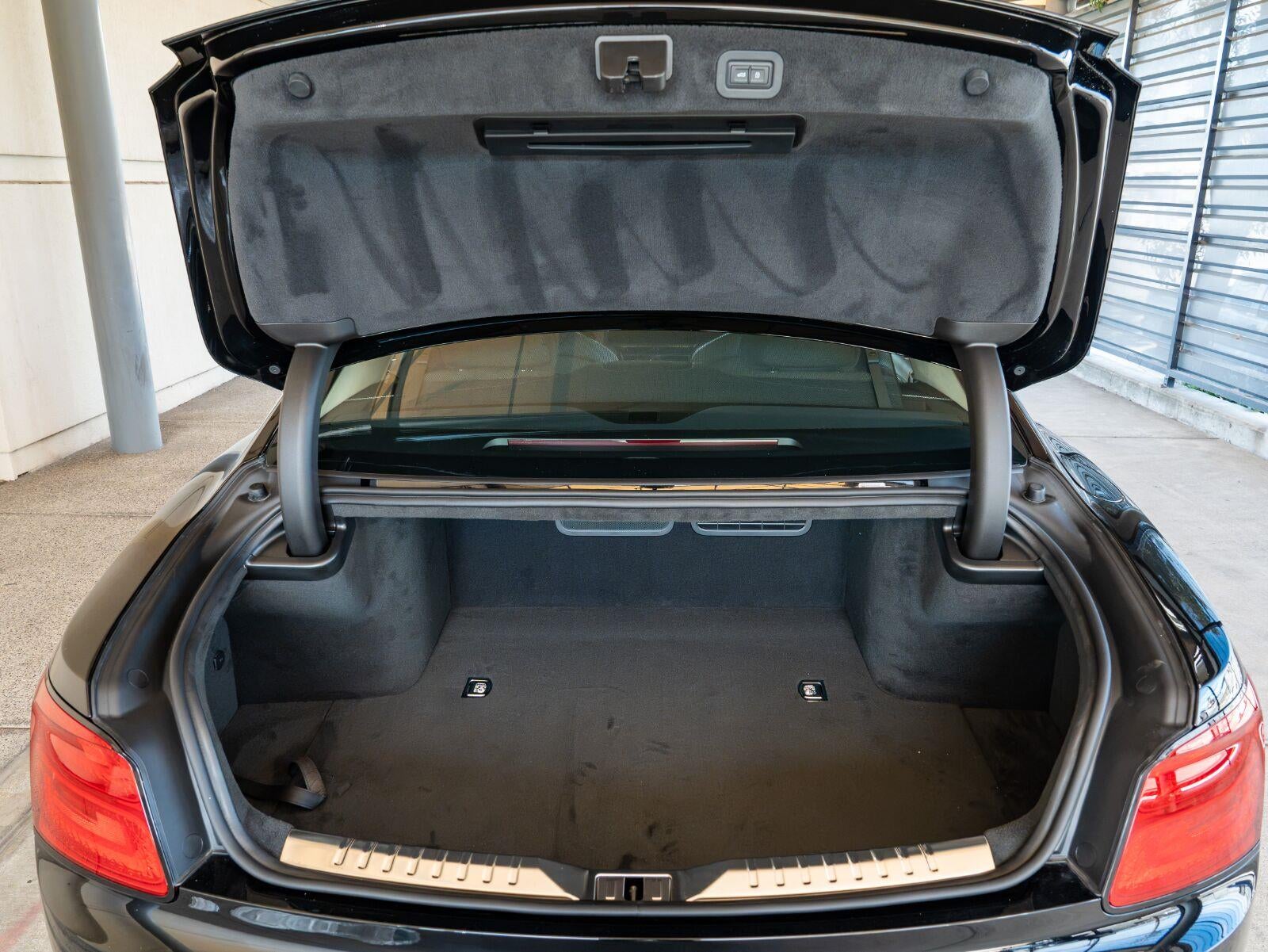 2026 Bentley Flying Spur Core