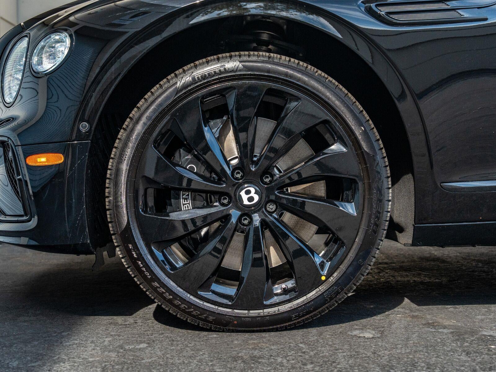 2026 Bentley Flying Spur Core