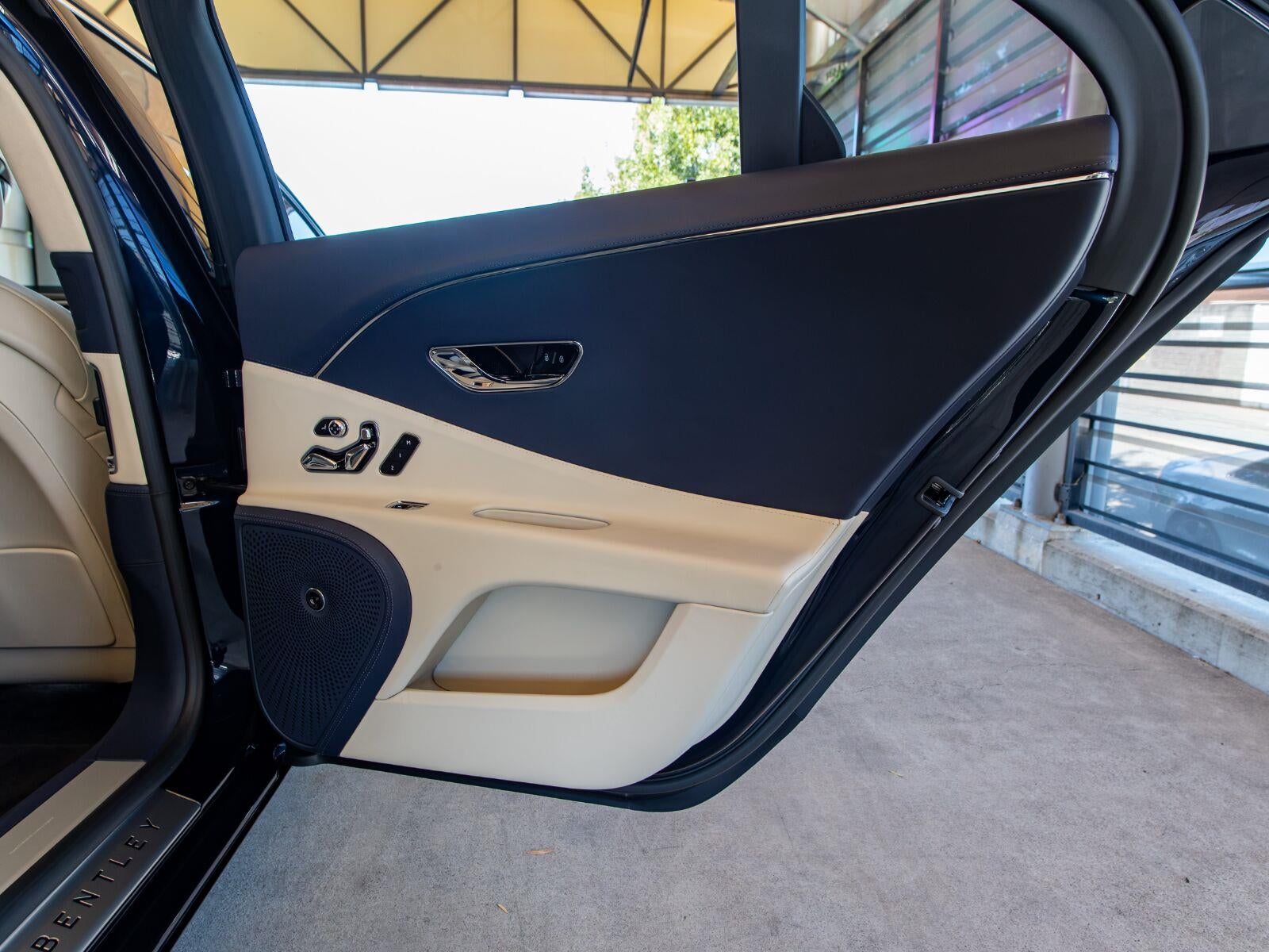 2026 Bentley Flying Spur Base