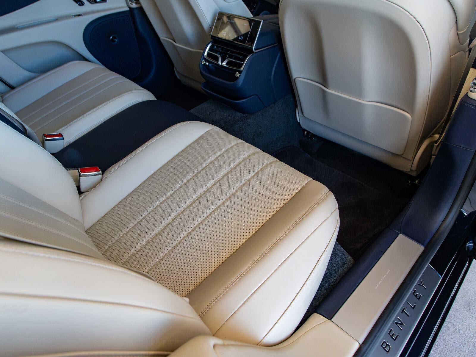 2026 Bentley Flying Spur Base