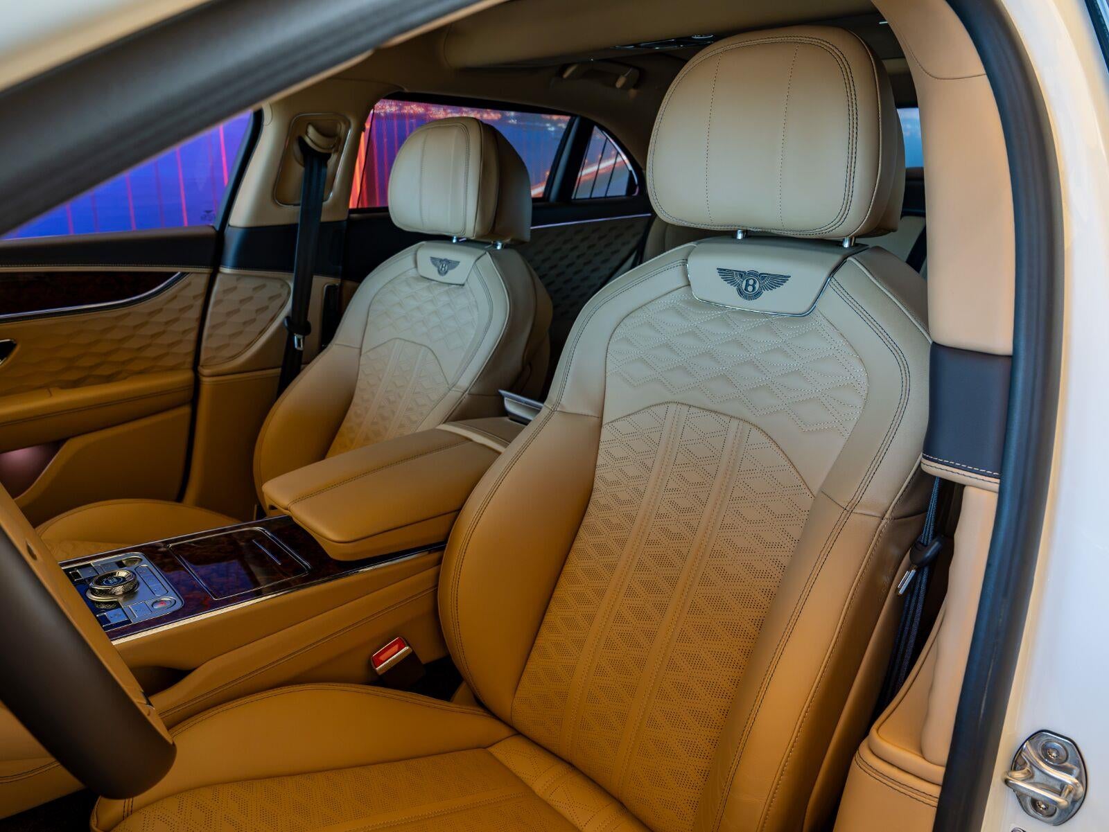 2025 Bentley Flying Spur Speed