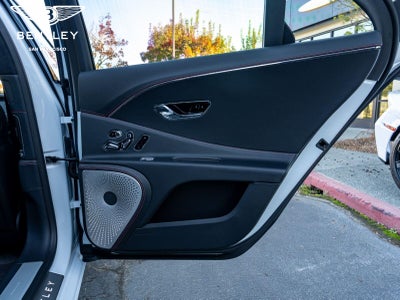 2027 Bentley Flying Spur Base