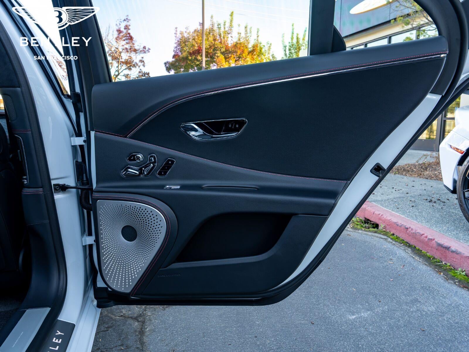 2027 Bentley Flying Spur Base