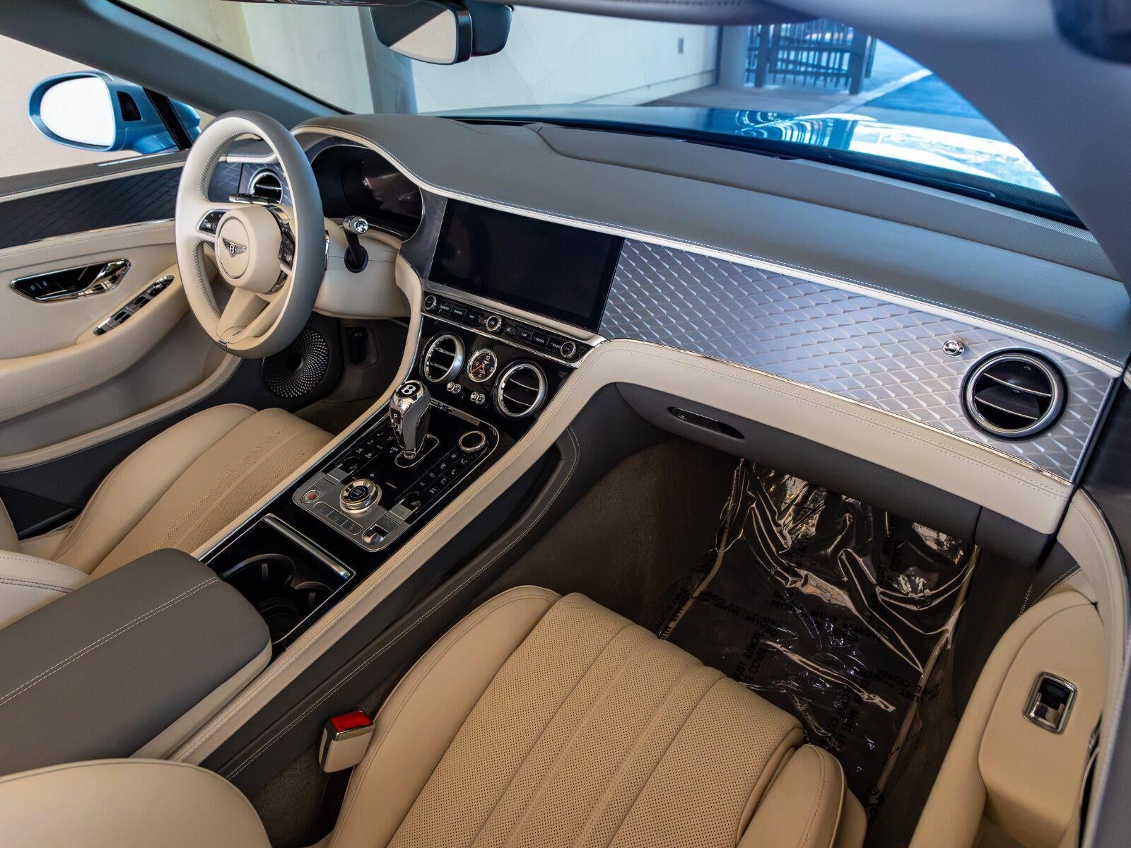2026 Bentley Continental GTC Base - Photo 18