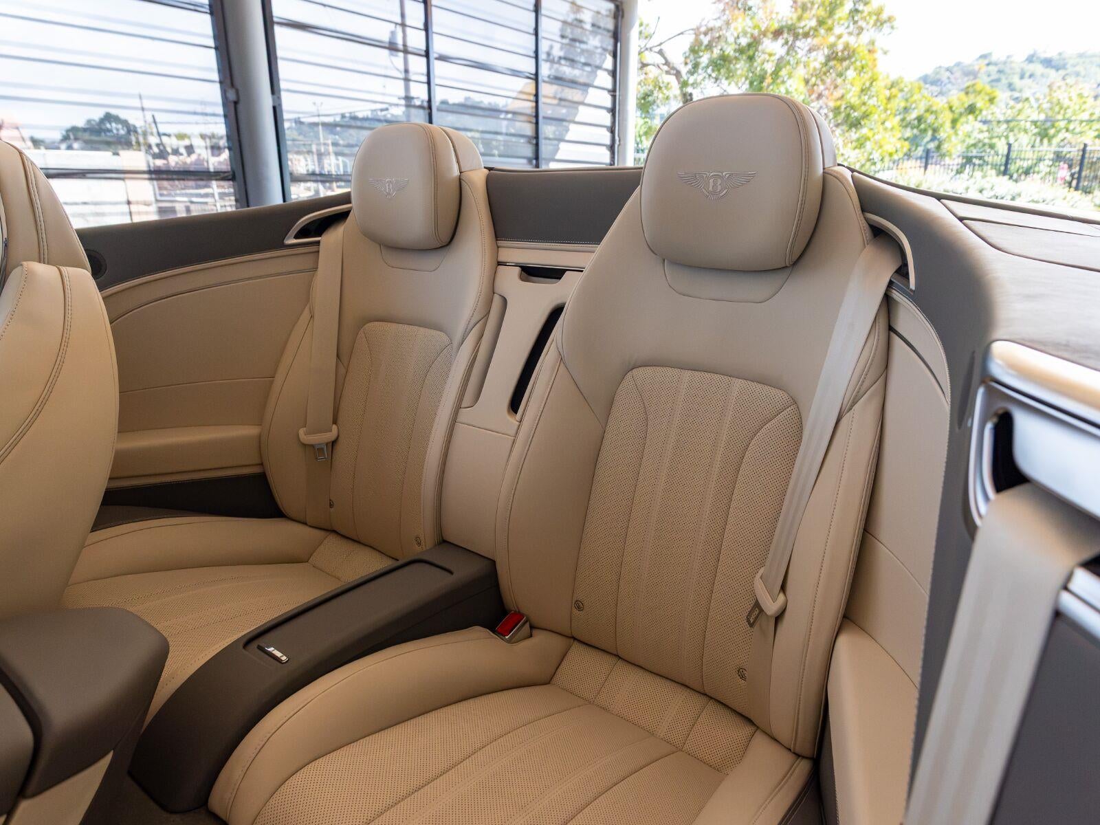 2026 Bentley Continental GTC Base - Photo 22