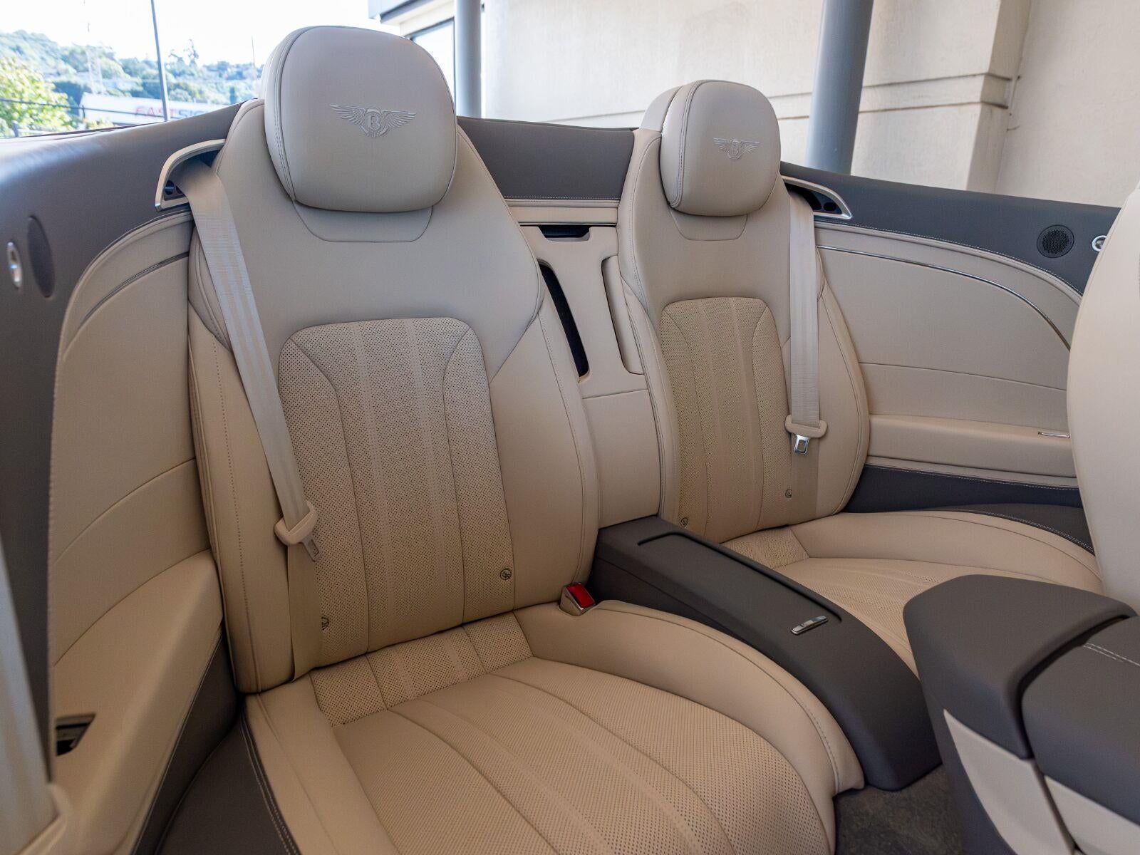 2026 Bentley Continental GTC Base - Photo 24