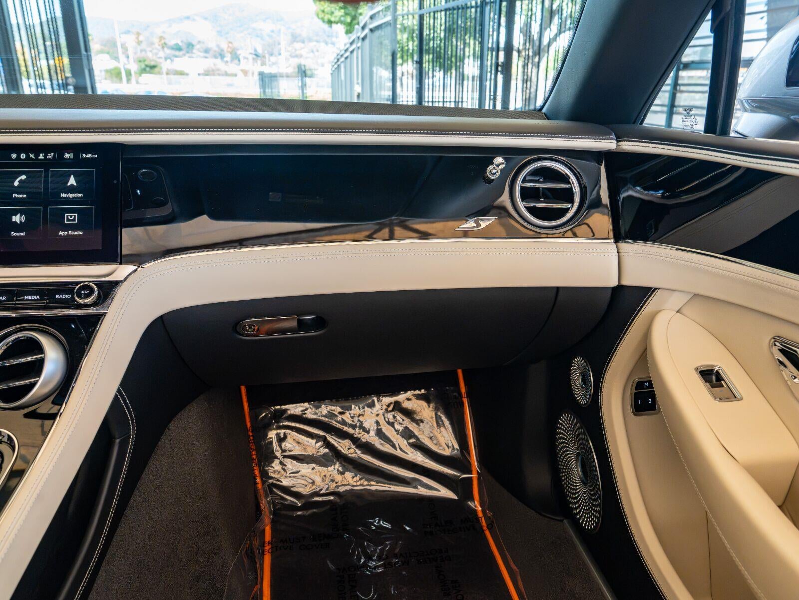 2026 Bentley Continental GT V8