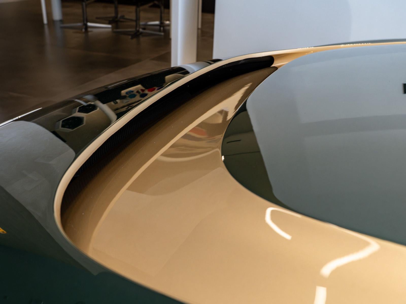 2024 Aston Martin Valour Base