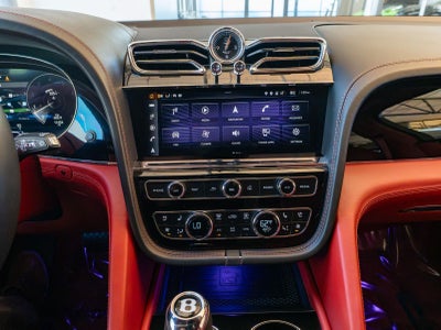 2022 Bentley Bentayga V8