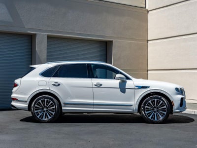2026 Bentley Bentayga V8