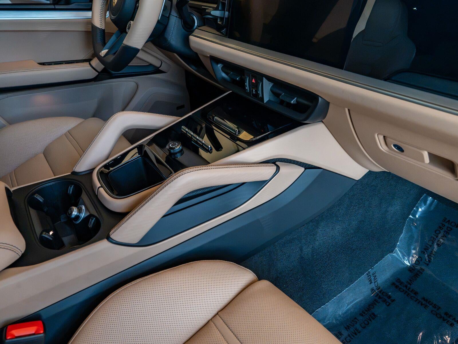 2024 Porsche Cayenne Techart Magnum Turbo E-Hybrid
