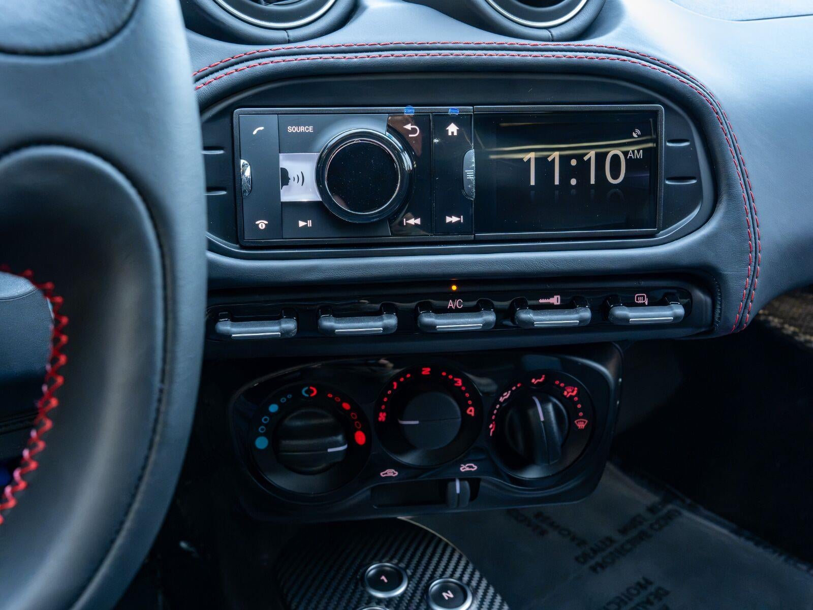 2015 Alfa Romeo 4C Launch Edition