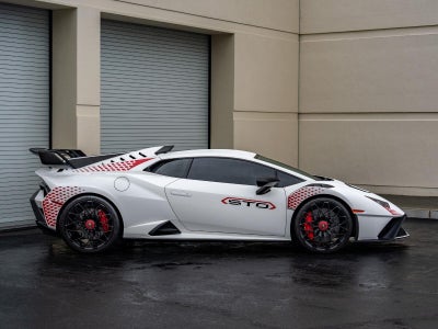 2022 Lamborghini Huracan Sto Coupe
