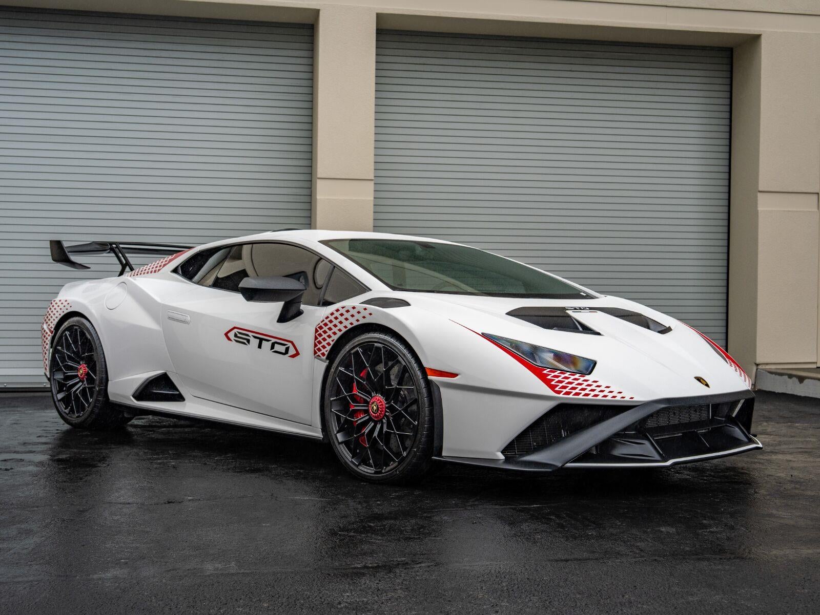 2022 Lamborghini Huracan Sto Coupe