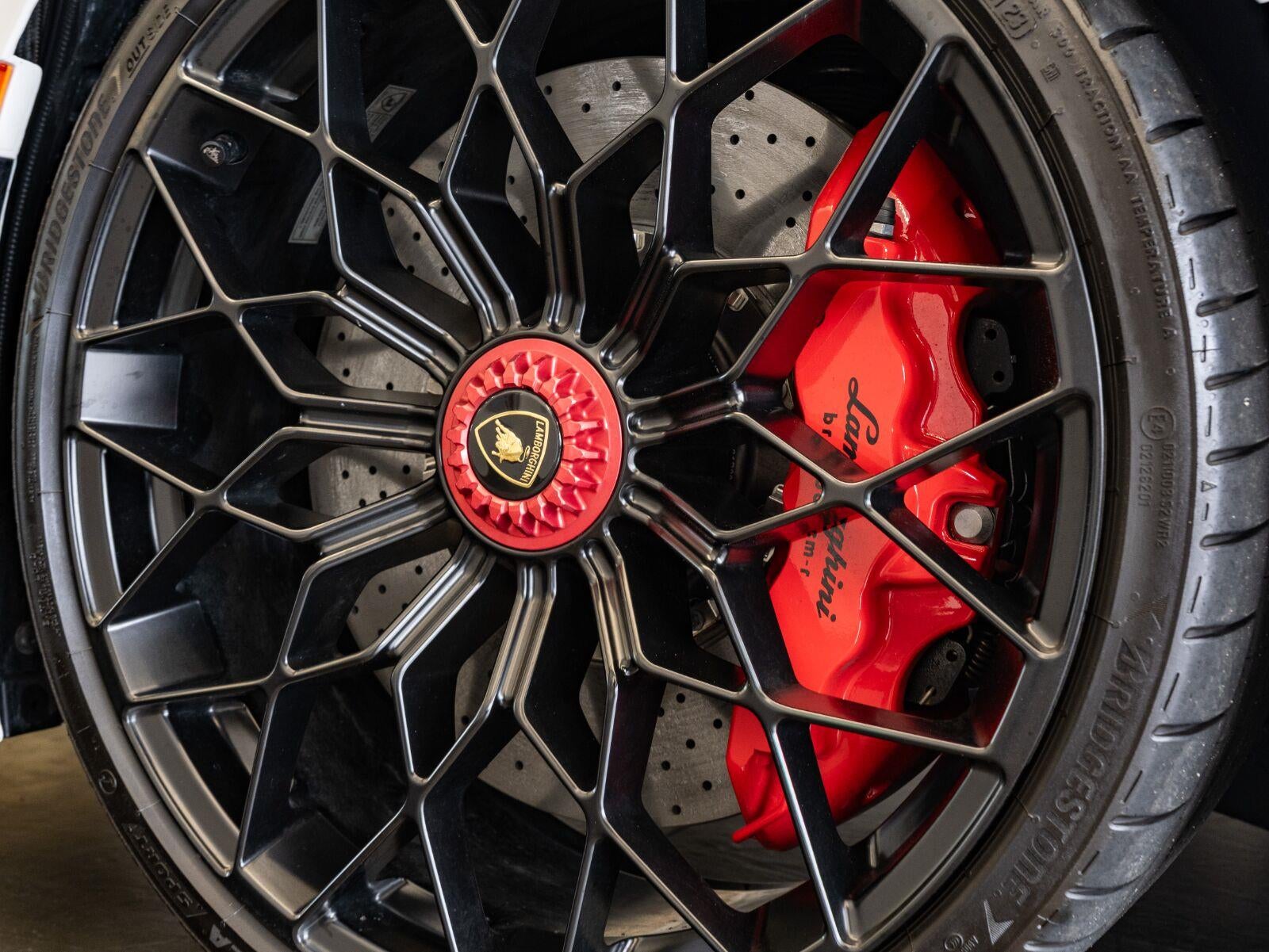 2022 Lamborghini Huracan Sto Coupe