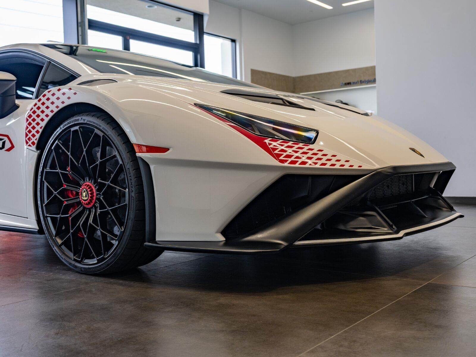2022 Lamborghini Huracan Sto Coupe