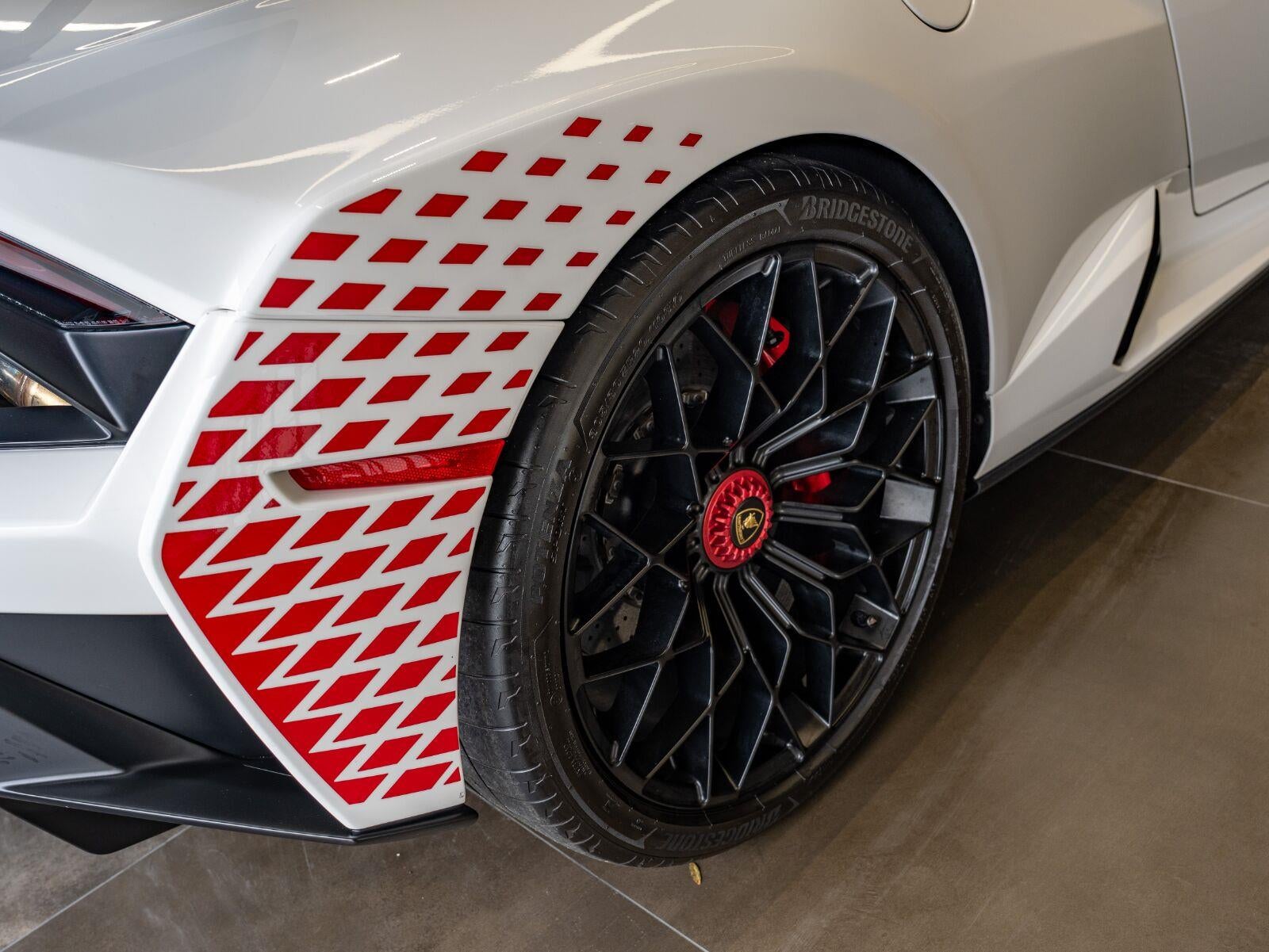 2022 Lamborghini Huracan Sto Coupe