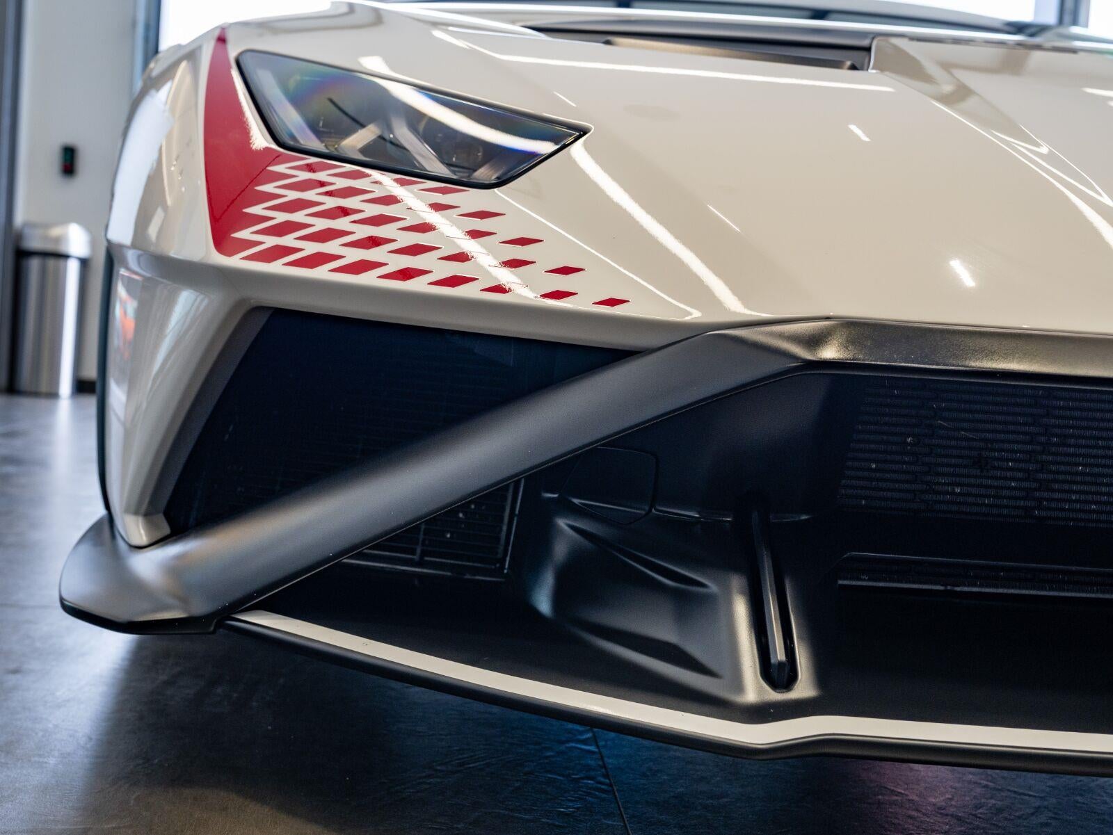 2022 Lamborghini Huracan Sto Coupe