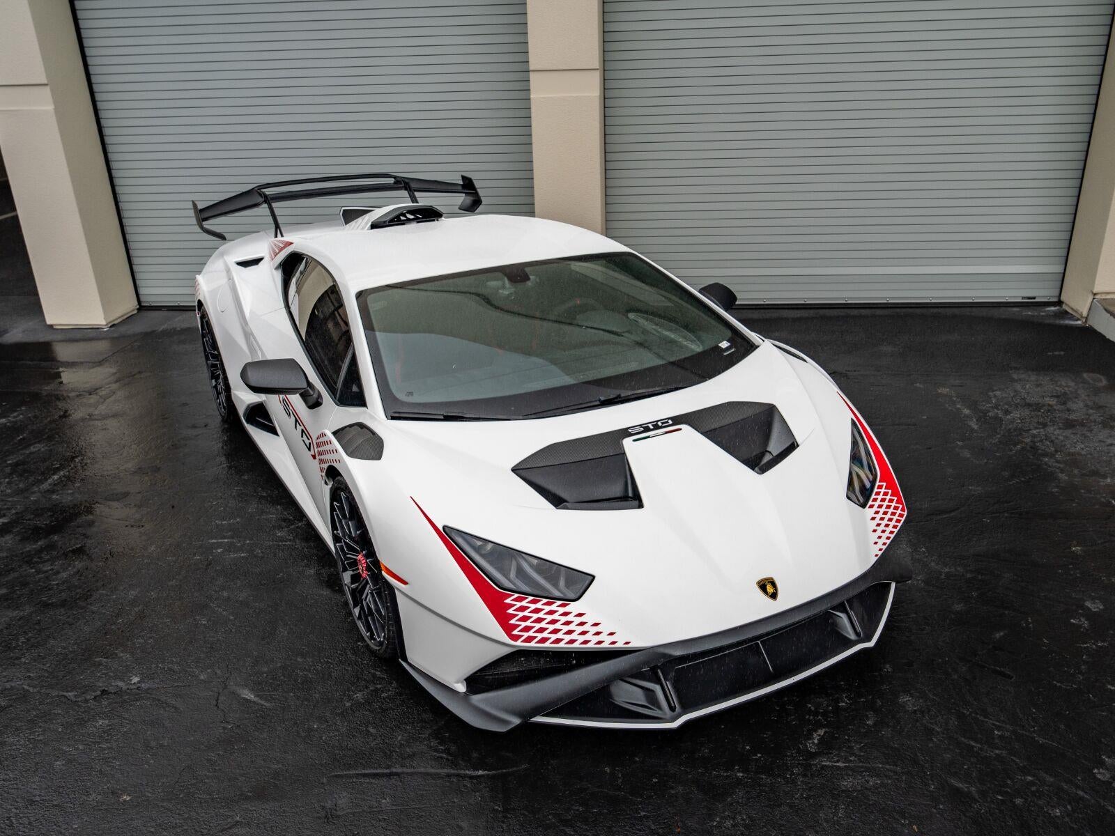 2022 Lamborghini Huracan Sto Coupe