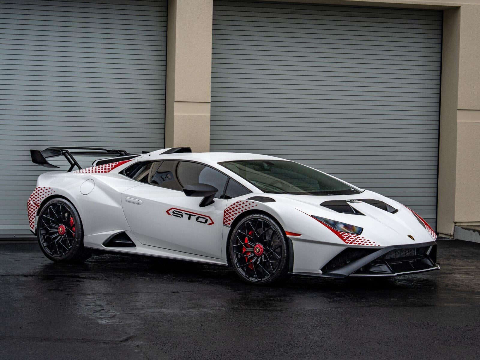 2022 Lamborghini Huracan Sto Coupe