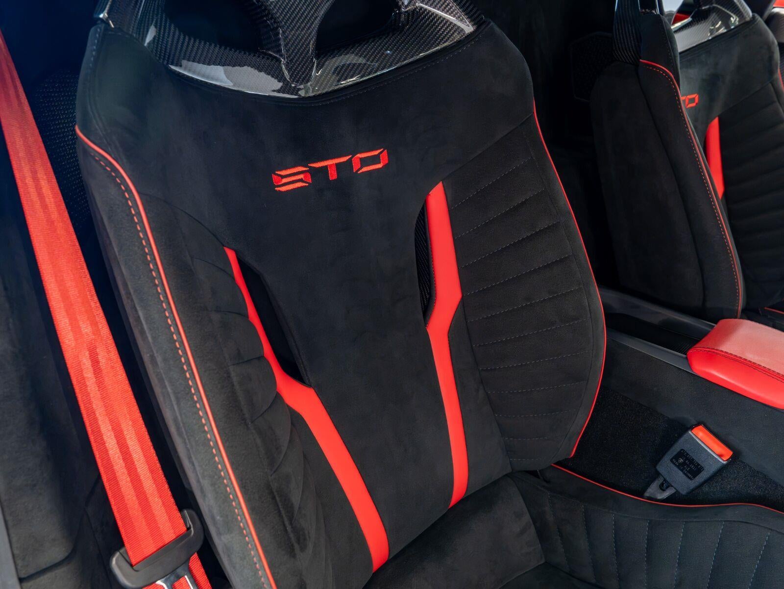 2022 Lamborghini Huracan Sto Coupe