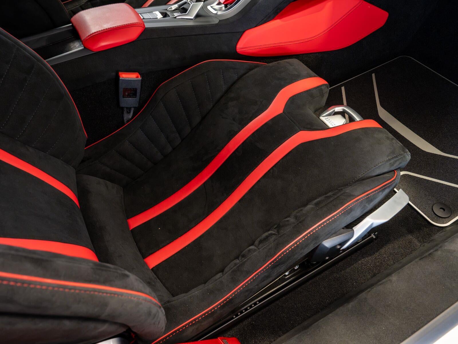 2022 Lamborghini Huracan Sto Coupe