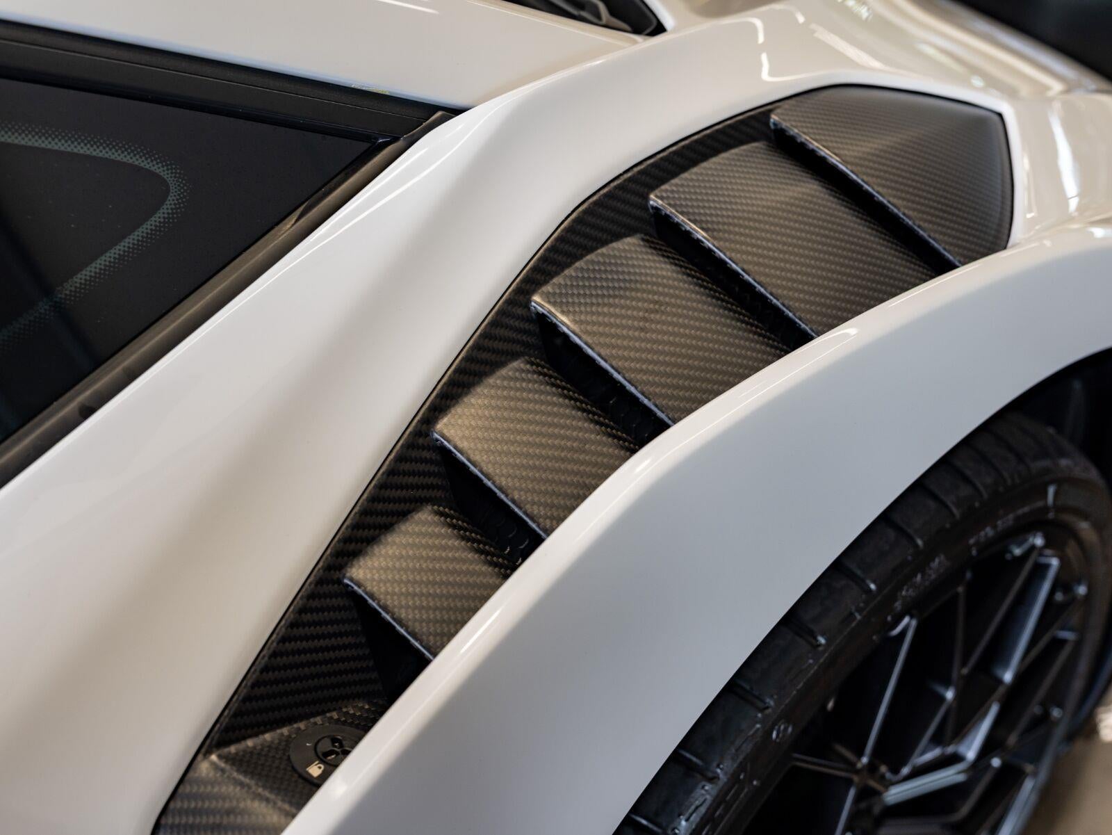 2024 Lamborghini Huracan STO Coupe