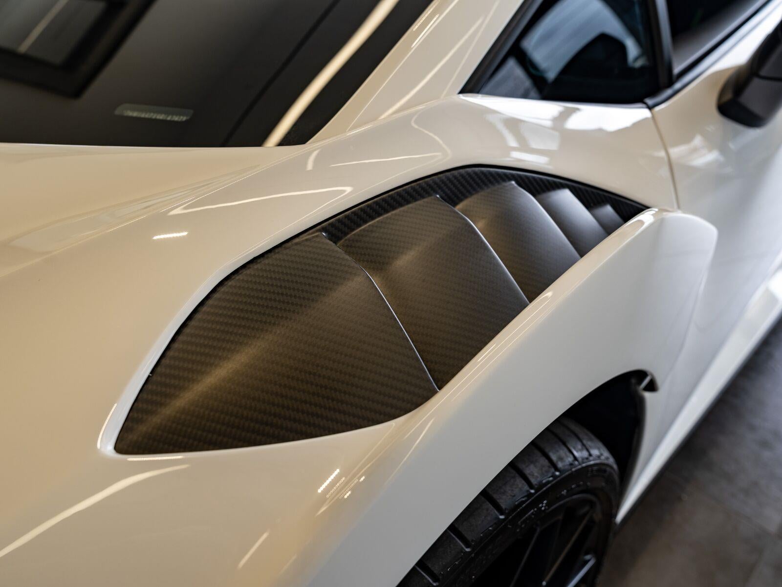 2024 Lamborghini Huracan STO Coupe