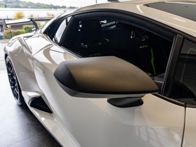 2024 Lamborghini Huracan STO Coupe