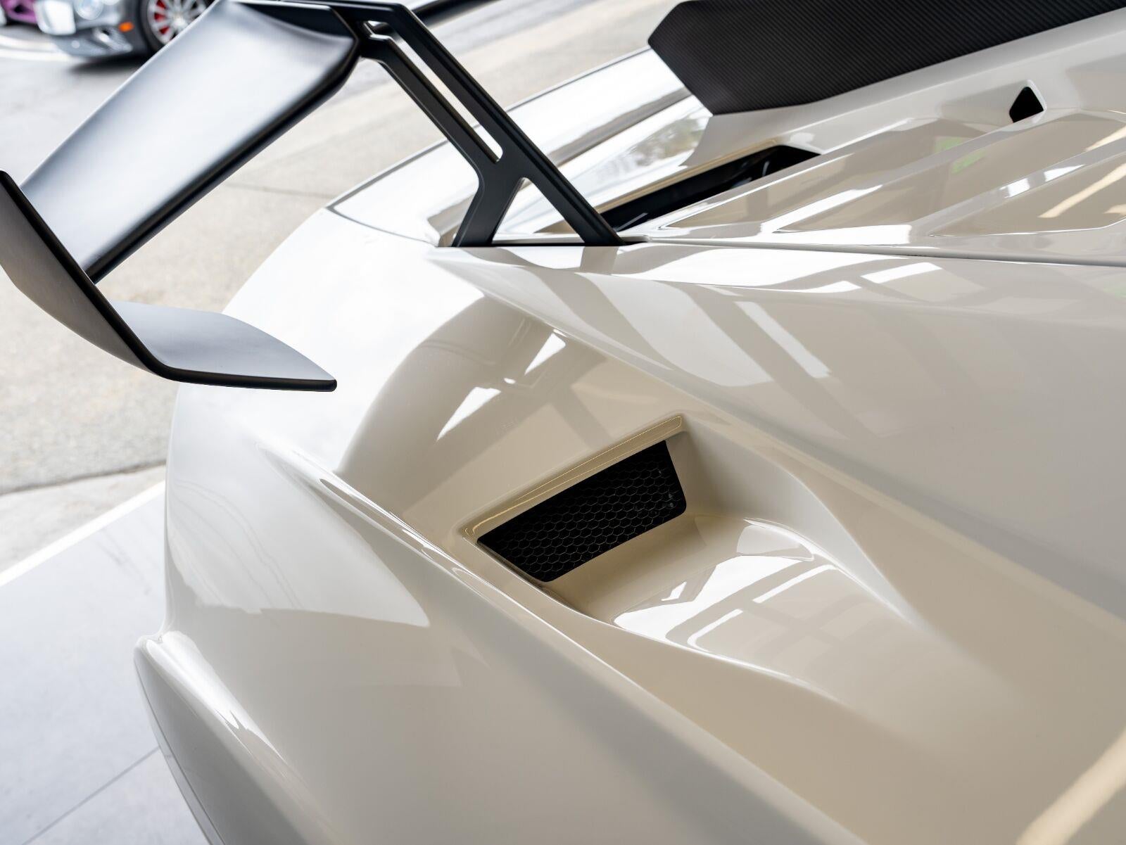 2024 Lamborghini Huracan STO Coupe