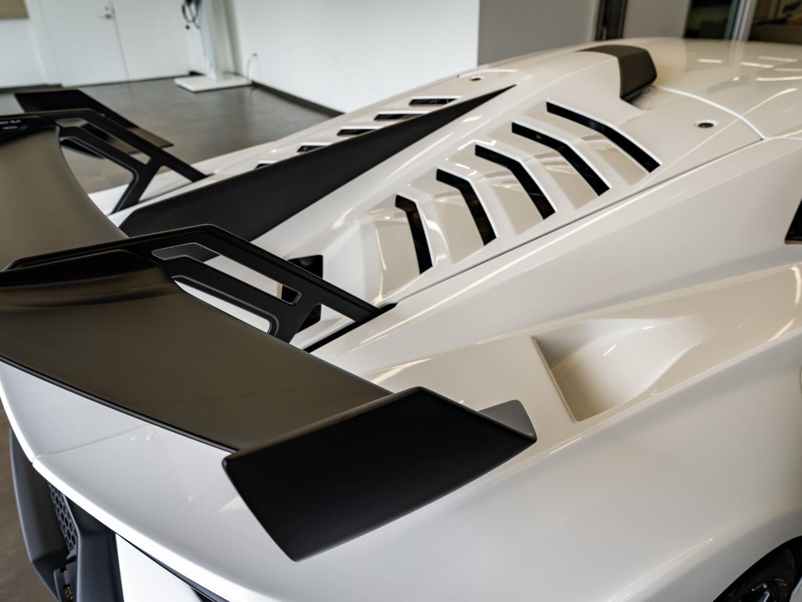 2024 Lamborghini Huracan STO Coupe