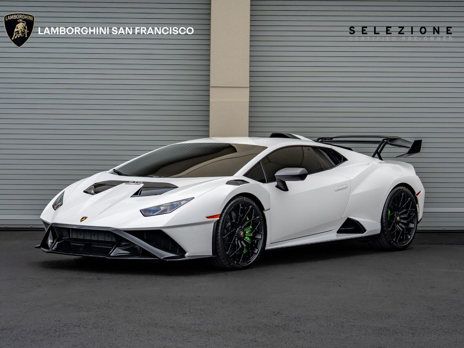 2024 Lamborghini Huracan STO Coupe