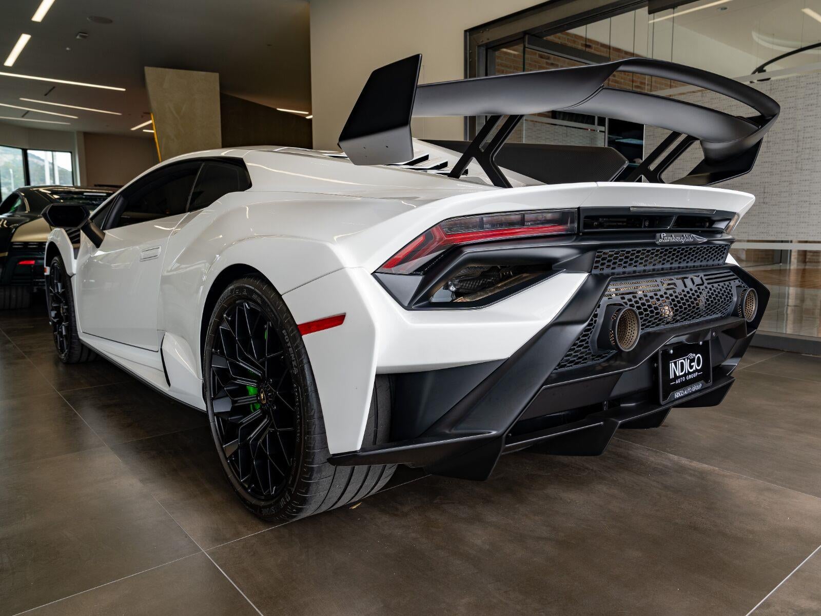 2024 Lamborghini Huracan STO Coupe
