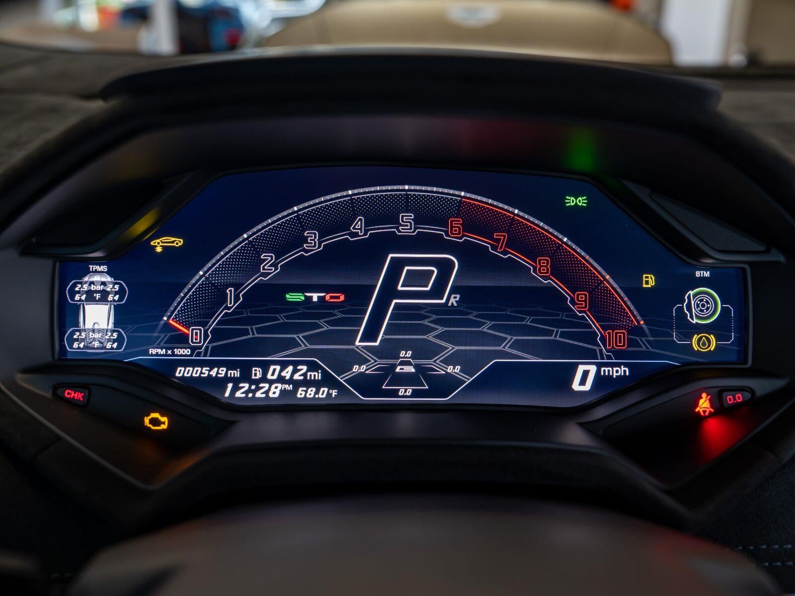 2024 Lamborghini Huracan STO Coupe