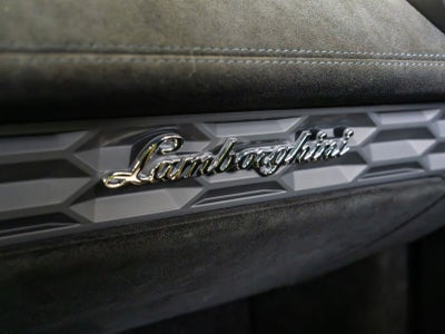 2024 Lamborghini Huracan STO Coupe