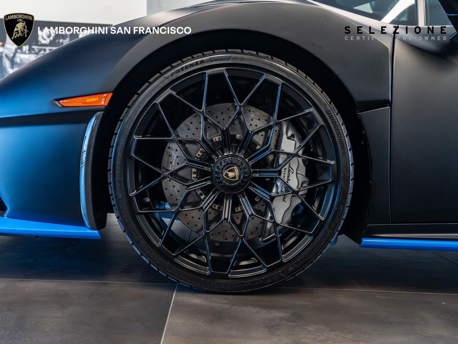 2024 Lamborghini Huracan STO STO