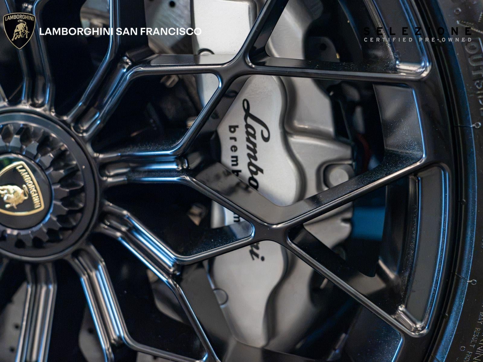 2024 Lamborghini Huracan STO STO