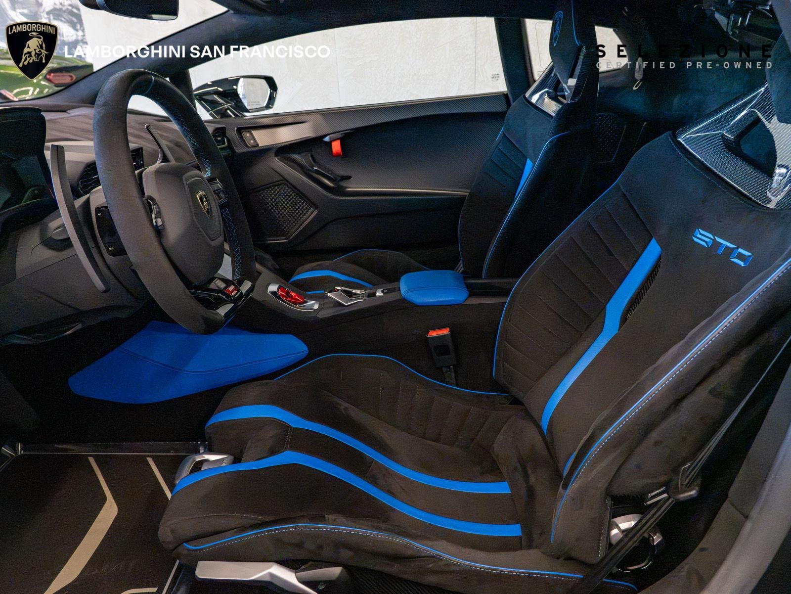 2024 Lamborghini Huracan STO STO