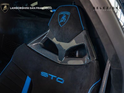 2024 Lamborghini Huracan STO STO