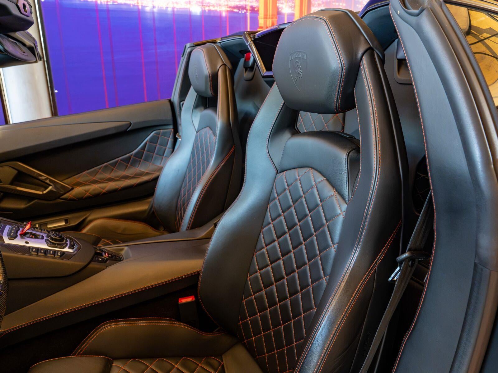 2016 Lamborghini Aventador LP 700-4 Roadster