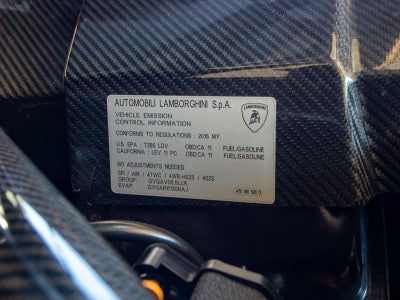 2016 Lamborghini Aventador LP 700-4 Pirelli Edition