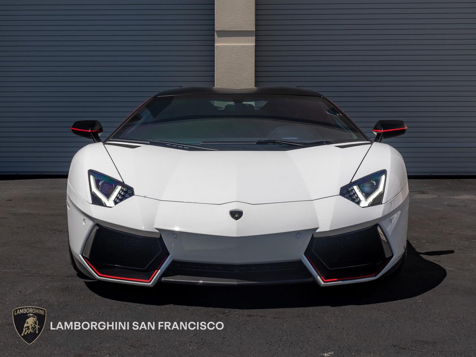 2016 Lamborghini Aventador LP 700-4 Pirelli Edition